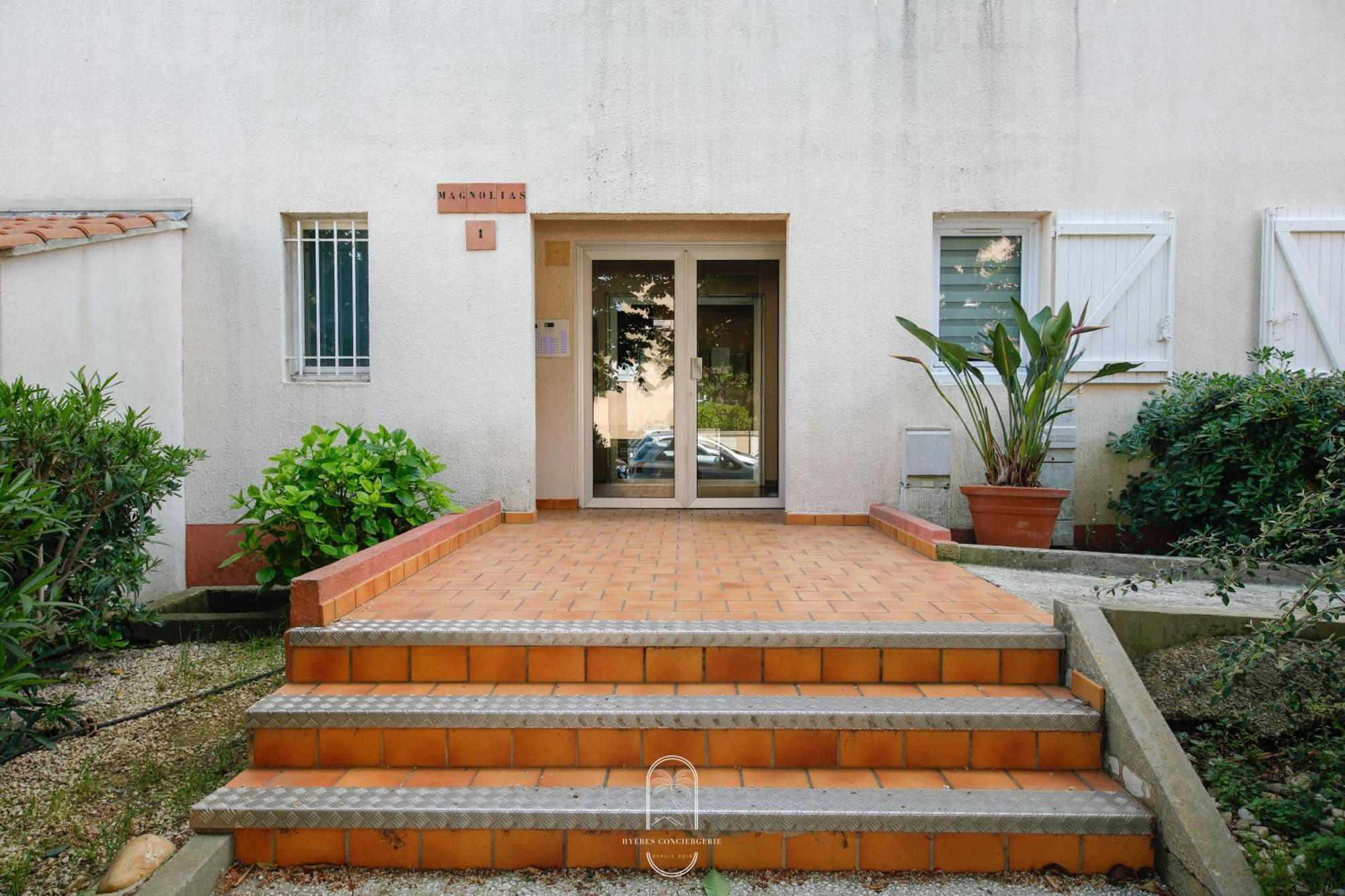 Hyeres Proche Centre - Appartement 1 Chambre Clim Pk Wifi By Hc מראה חיצוני תמונה